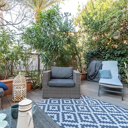 Apartment Atypical Old Town In Large Terrace Cannes